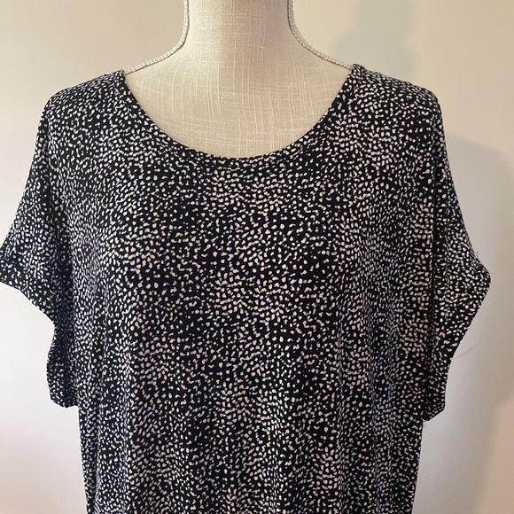 Vince Camuto women’s plus black white dot side ruched dress, stretch, size 2X - Picture 3 of 17